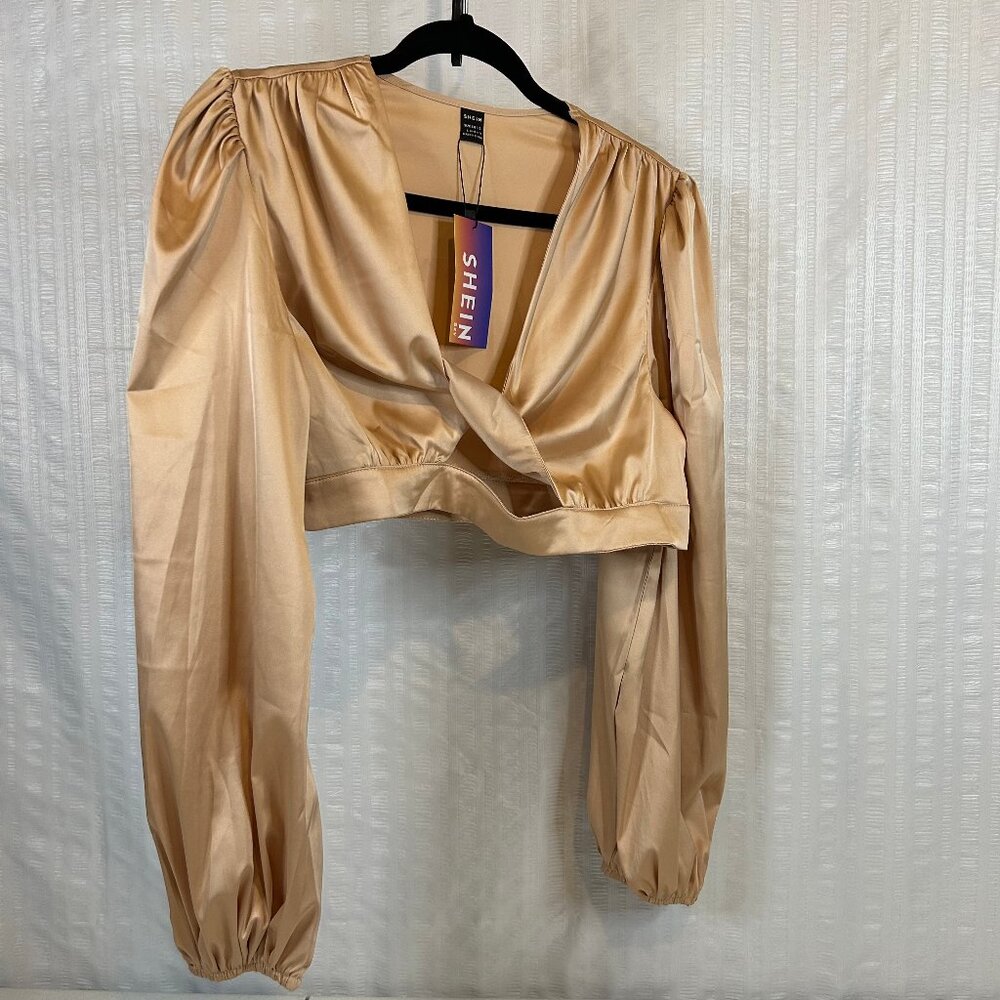 SHEIN NWT Rose Gold Womens Sz L Twist Cropped Blouse